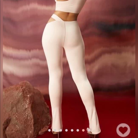 Oh Polly Two Piece Set - Picture 3 of 3